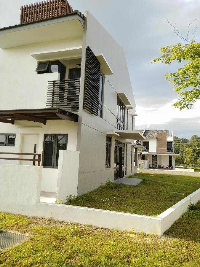 Pinevalley Homestay Putrajaya Presint 12 Exterior photo