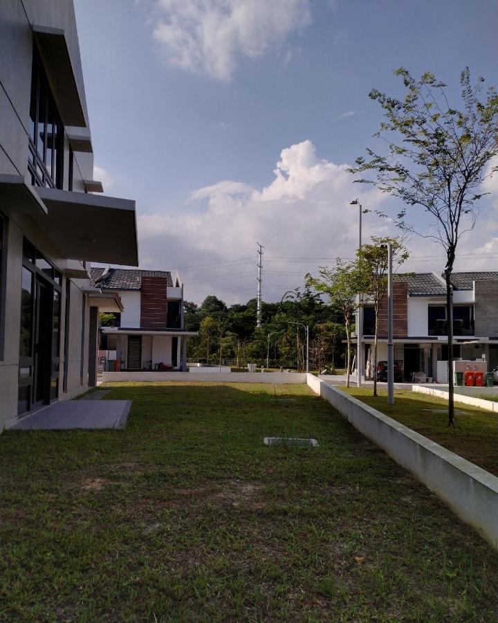 Pinevalley Homestay Putrajaya Presint 12 Exterior photo